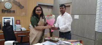 कोलेबिरा: सांसद प्रतिनिधि अमित डुंगडुंग ने सिमडेगा उपायुक्त और पुलिस अधीक्षक से की शिष्टाचार भेंट