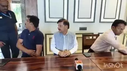 हमीरपुर: पूर्व विधायक राजेंद्र राणा ने सुक्खू सरकार पर उठाए गंभीर सवाल, अवैध शराब कारोबार और विमल नेगी केस पर सियासी संग्राम