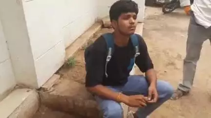 मुरैना नगर: कट्टा दिखाकर आधा दर्जन लड़कों ने 12वीं के छात्र को जबरदस्ती ले जाकर पीटा, छात्र घायल