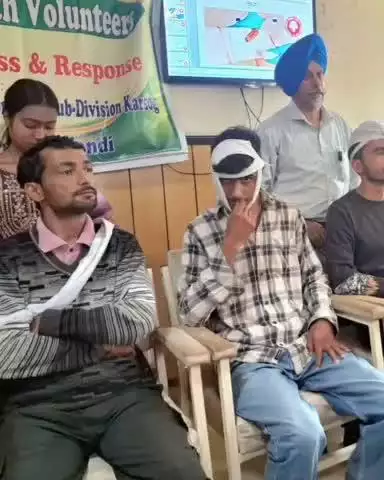 करसोग: ग्राम पंचायत मैंडी, डबरोट, शाहोट, थर्मी के स्वयंसेवियों के लिए आपदा जोखिम न्यूनीकरण पर तीन दिवसीय कार्यशाला शुरू