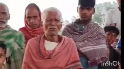 लक्ष्मीपुर: ओझाडीह गांव में मवेशी चरा रहे किसान की वज्रपात की चपेट में आने से हुई मौत, परिजनों में पसरा मातम
