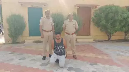 #Balotra: थाना गिड़ा द्वारा पानी चोरी के प्रकरण में त्वरित कार्रवाई।
बिना नंबरी ट्रैक्टर मय टंकी जब्त।
मोहन गिरफ्तार।