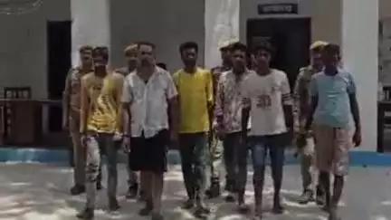 करनैलगंज: 7 लाख रुपए की केबल चोरी मामले में परसपुर पुलिस ने 6 आरोपियों को किया गिरफ्तार, ASP पश्चिमी ने दी जानकारी