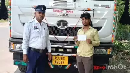 धमधा: बोरिया गेट मार्ग में बाधा उत्पन्न करने वाले 10 भारी वाहनों पर की गई कार्रवाई
