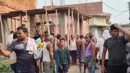 सनहौला: तिलकपुर काली मंदिर निर्माण में मंदिर के पड़ोसी पर ग्रामीणों ने निर्माण कार्य में बाधा डालने का लगाया आरोप #jansamasya