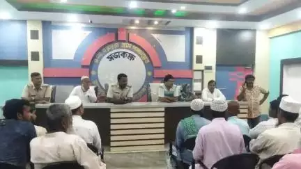 তপন: আসন্ন ইদুজ্জোহা শান্তিপূর্ণভাবে উদযাপন করার লক্ষ্যে হরসুরায় আলোচনা সভা করল রামপুর ফাঁড়ির পুলিশ