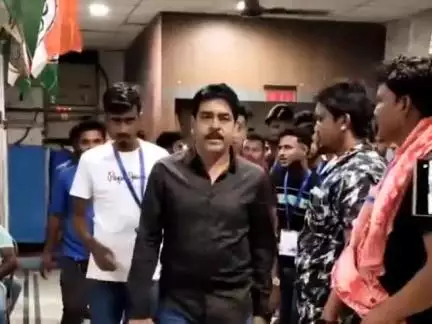 ভাঙড় ২: ভাঙড় বিধানসভার সামাজিক মাধ্যমের তৃণমূল কর্মীদের নিয়ে সাংগঠনিক কর্মী সভা ভাঙড় বিধানসভার পর্যবেক্ষকের