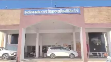देवसर: खोखरी गांव के निवासी ने कलेक्टर को पत्र लिखकर नदी से अवैध रेत निकालने पर रोक लगाने की मांग की