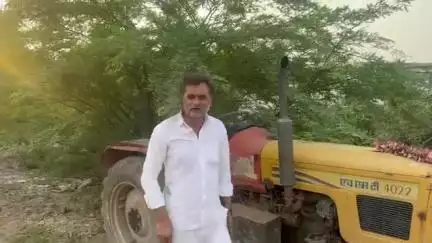 થાનગઢ: નગરપાલિકાના વાહનો ખખડધજ હાલતમાં હોવાનો કોંગ્રેસ શહેર પ્રમુખ દ્વારા આક્ષેપ. #jansamasya
