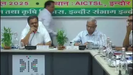 सांवेर: कृषि उत्पादन आयुक्त अशोक वर्णवाल की अध्यक्षता में रबी समीक्षा और खरीफ तैयारियों पर हुई संभागीय बैठक