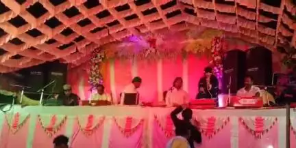 चुरहट: चुरहट में धूमधाम से मनाया गया उर्स, कव्वाली का हुआ आयोजन, कव्वाली रही आकर्षण का केंद्र