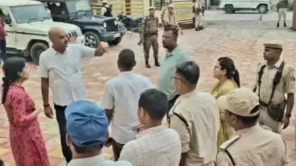 ঘগ্ৰাপাৰ ভাগ: নলবাৰীৰ ঘগ্ৰাপাৰৰ নৱ নিৰ্মিত ডাক বঙলা পৰিদৰ্শন জিলাৰ আৰক্ষী অধীক্ষক সুপ্ৰিয়া দাসৰ
