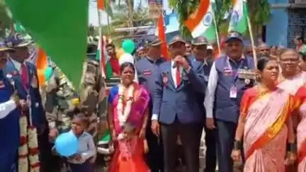 ರೋಣ: ಸೇನೆಯಿಂದ ನಿವೃತ್ತಿ ಹೊಂದಿದ ಯೋಧ ಶರಣಪ್ಪ ಇಟಗಿ ಅವರಿಗೆ ಅಬ್ಬಿಗೇರಿಯಲ್ಲಿ ಅದ್ದೂರಿ ಸ್ವಾಗತ