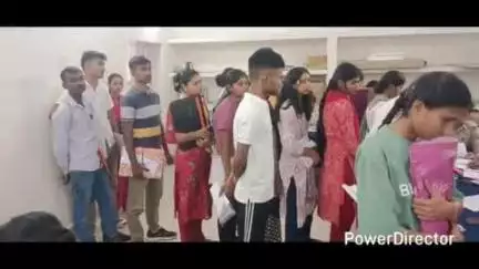 कटिहार: पुलिस केंद्र में डेढ़ सौ नवनियुक्त सिपाहियों ने कागजात सत्यापन के बाद जिला पुलिस बल में किया योगदान