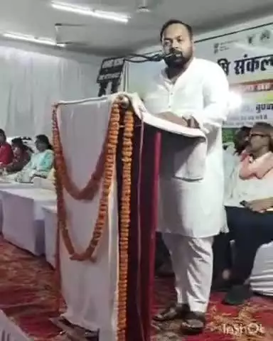 नवागढ़: बेमेतरा के टाउन हाल में विकसित कृषि संकल्प अभियान के तहत 'किसान मेला' कार्यक्रम में विधायक दीपेश साहू हुए शामिल
