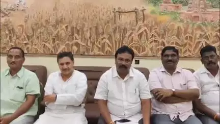 వెన్నుపోటు దినంగా వైసీపీ కార్యక్రమం చేయడం విడ్డూరంగా ఉంది: ఎమ్మెల్యే జయసూర్య, టీడీపీ ఇంఛార్జి శివానందరెడ్డి