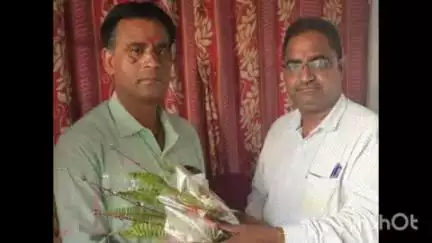 चौपारण: चौपारण बीआरसी में नए वीईईओ का जोरदार स्वागत, वर्तमान वीईईओ को विदाई