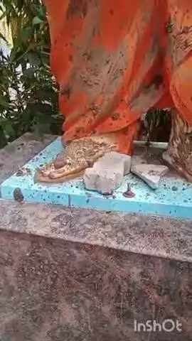 उज्जैन शहर: मोहन नगर के श्री कृष्ण सरल उद्यान में स्वामी विवेकानंद की प्रतिमा पर असामाजिक तत्वों ने की गंदगी