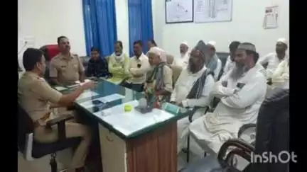 सावनेर: पोलीस स्टेशन कार्यालय खापा येथे शांतता समितीच्या सदस्यांच्या बैठकीच्या आयोजन