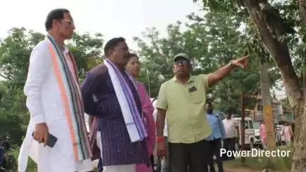 ବାଙ୍ଗିରିପୋଷି: ଧୋବଣୀଶୋଳ ଠାରେ ଚାଲିଥିବା ବୃହତ ଜଳ ଯୋଗାଣ ପ୍ରକଳ୍ପର କାର୍ଯ୍ୟକୁ ସମୀକ୍ଷା କଲେ ମନ୍ତ୍ରୀ