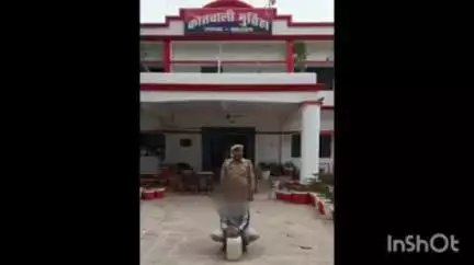 मिहींपुरवा: मूर्तिहा पुलिस ने 10 लीटर अवैध कच्ची शराब के साथ एक अभियुक्त को किया गिरफ्तार