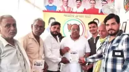 गोहरगंज: ग्राम पोलाहा के राधाकृष्ण मंदिर में सुंदरकांड और भंडारे का भव्य आयोजन, नगर परिषद अध्यक्ष प्रतिनिधि को दिया आमंत्रण