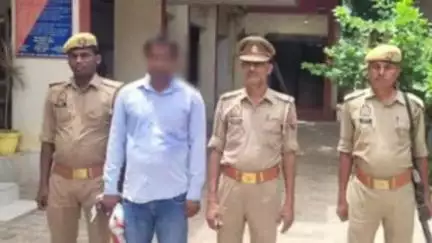मुहम्मदाबाद: नोनहरा थाने की पुलिस ने आरीपुर गांव से एक वांछित अभियुक्त को किया गिरफ्तार