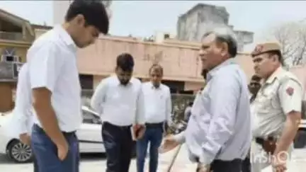 रेवाड़ी: रेवाड़ी: बरसात से पहले जलभराव रोकने की तैयारी, डीसी ने नालों की सफाई की जांच की