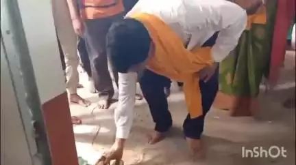 ওন্দা: ওন্দার রামসাগর অঞ্চলের বারমাগুরা গ্রামে ওই কমিউনিটি হলের উদ্বোধন করলেন ওন্দার বিধায়ক অমরনাথ শাখা