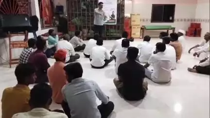 सेनगाव: नागा सिनगी येथे देहात कृषी कंपनीच्या वतीने मार्गदर्शन कार्यशाळा, कृषी तज्ञांनी केले शेतकऱ्यांना मार्गदर्शन