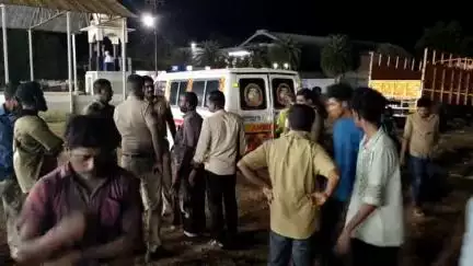 காரைக்குடி: மகர்நோம்பு பொட்டலில அடையாளம் தெரியாத வாகனம் மோதி அடையாளம் தெரியாத நபர் பலி
