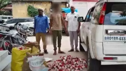 कटेया: सीधारिया स्याही के पास पुलिस ने 169 लीटर विदेशी शराब के साथ एक तस्कर को किया गिरफ्तार, कार ज़ब्त