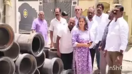 రాజేంద్రనగర్: హైదర్ నగర్ డివిజన్లో అభివృద్ధి పనులను పరిశీలించిన కార్పొరేటర్ నార్నే  శ్రీనివాసరావు