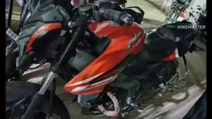 बक्सर: श्मशानघाट घाट से चोरी की बाइक के साथ वाहन जांच में पुलिस ने एक शातिर को किया गिरफ्तार