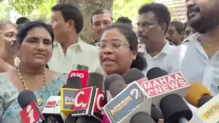 కూటమి ప్రభుత్వంపై పట్టణంలో మాజీ ఎమ్మెల్యే భాగ్యలక్ష్మి ఫైర్