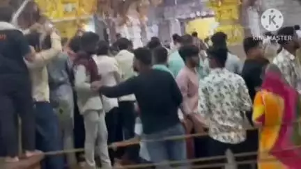 भदेसर: सांसद सीपी जोशी ने मंडफिया स्थित सांवलिया सेठ मंदिर में किए दर्शन, पूजा कर देश-प्रदेश की खुशहाली की कामना