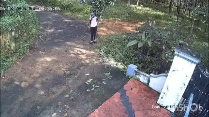 മൂവാറ്റുപുഴ: പിറവത്ത് നിന്ന് കാണാതായ പ്ലസ് വൺ വിദ്യാർത്ഥിയുടെ പുതിയ സി.സി.ടി.വി ദൃശ്യങ്ങൾ പുറത്ത്