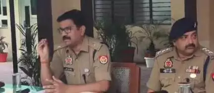 बहेड़ी: कोतवाली परिसर में आगामी बकरीद को लेकर पीस कमेटी की मीटिंग का आयोजन हुआ