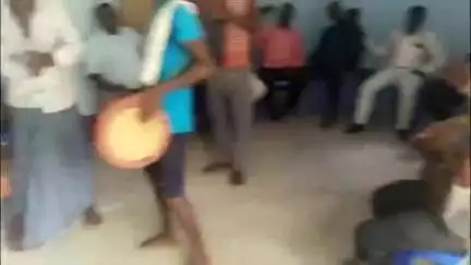 जरीडीह: टोला सिरोमगोड़ा में अबुआ संथाल समाज भारत दिशोम का स्थापना दिवस मनाने की तैयारी शुरू