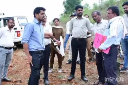 टिमरनी: कलेक्टर सिद्धार्थ जैन ने जल गंगा संवर्धन के तहत बड़वानी, केली आदि में संचालित कार्यों का जायजा लिया
