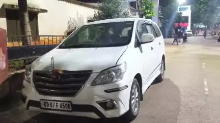 କୋରାପୁଟ ସହର: କୋରାପୁଟ ଏସ‌ଏଲ‌ଏନ ମେଡିକାଲ କଲେଜ ଓ ହସ୍ପିଟାଲରେ ୬ ମୃତ୍ୟୁ ଘଟଣାର ତଦନ୍ତ ପାଇଁ କୋରାପୁଟ ପହଞ୍ଚିଲେ ତଦନ୍ତ କାରି ଟିମ୍