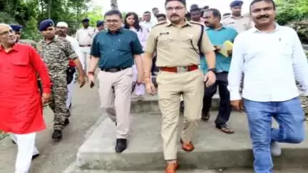 चास: राज्यपाल संतोष गंगवार 5 जून को तेलमच्चों ब्रिज पहुंचेंगे, डीसी और एसपी ने तैयारियों का जायजा लिया
