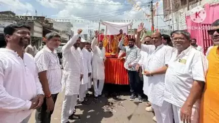 छिंदवाड़ा: छिंदवाड़ा: गांधीगंज के पंचेश्वर हनुमान मंदिर में राम दरबार और शिव परिवार की प्रतिमाएं स्थापित