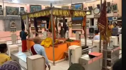 खंडवा नगर: दादाजी धूनी वाले मंदिर में मंगला आरती का हुआ भव्य आयोजन