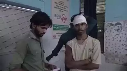 हाजीपुर: लक्ष्मी नारायणपुर में कोहरा फोड़ने से मना करने पर मारपीट, 5 लोग घायल