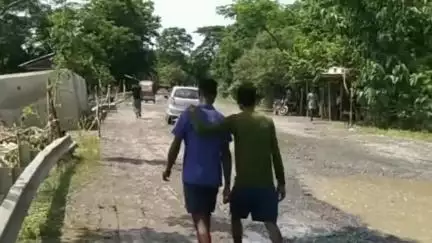 করিমগঞ্জ: ‌পাঁচগ্রাম জাতীয় সড়ক থেকে নামলো বরাক নদীর জল,জনমনে স্বস্তি