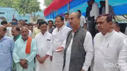 मुंगेर: स्वास्थ्य मंत्री मंगल पांडे ने सदर अस्पताल से जिले में 11 हेल्थ एंड वैलनेस सेंटर का शिलान्यास किया