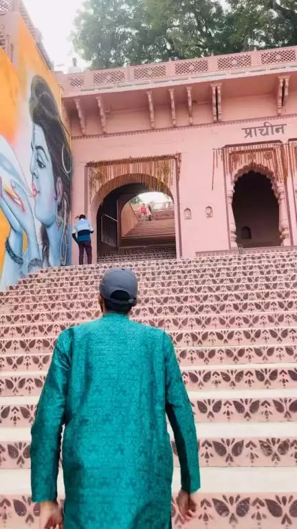 Nagvasuki Mandir is dedicated to Vasuki, the king of serpents in Hinduism.

📍 Daraganj, Prayagraj,

.