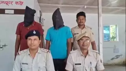 मधेपुरा: चांदनी चौक के पास वाहन जांच में कार सवार ने पुलिस वाहन को मारी टक्कर, 85 अवैध कफ सिरप बरामद