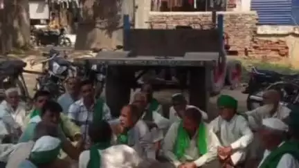 चांदपुर: चांदपुर के ग्राम बास्ता में मंडी समिति में भारतीय किसान यूनियन टिकेत की मासिक क्षेत्र पंचायत संपन्न हुई